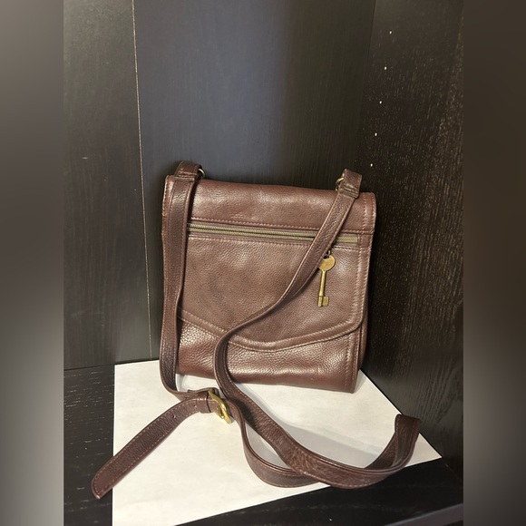 Fossil bag with key - Picture 2 of 4